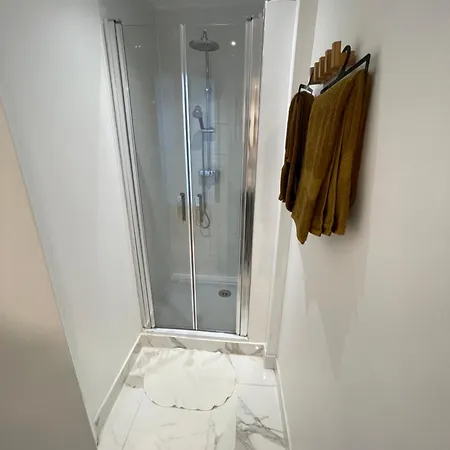 Au Rez De Chaussee Pres De Gare De Lyon Apartamento